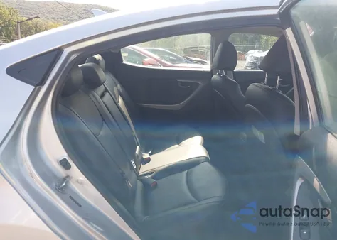 2013 Hyundai Elantra Limited z USA, uszkodzony, nr VIN 5NPDH4AE9DH260868